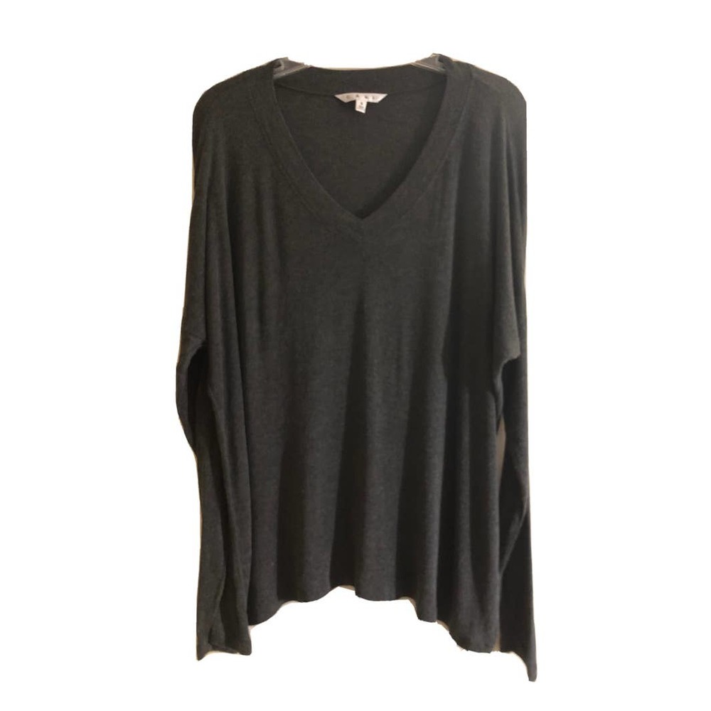 Cabi Women’s Gray V Neck Stretch Offhand Top